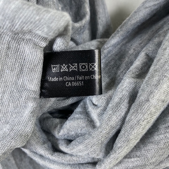✨FINAL STOCK✨Gray Foulard Scarf - Picture 5 of 6
